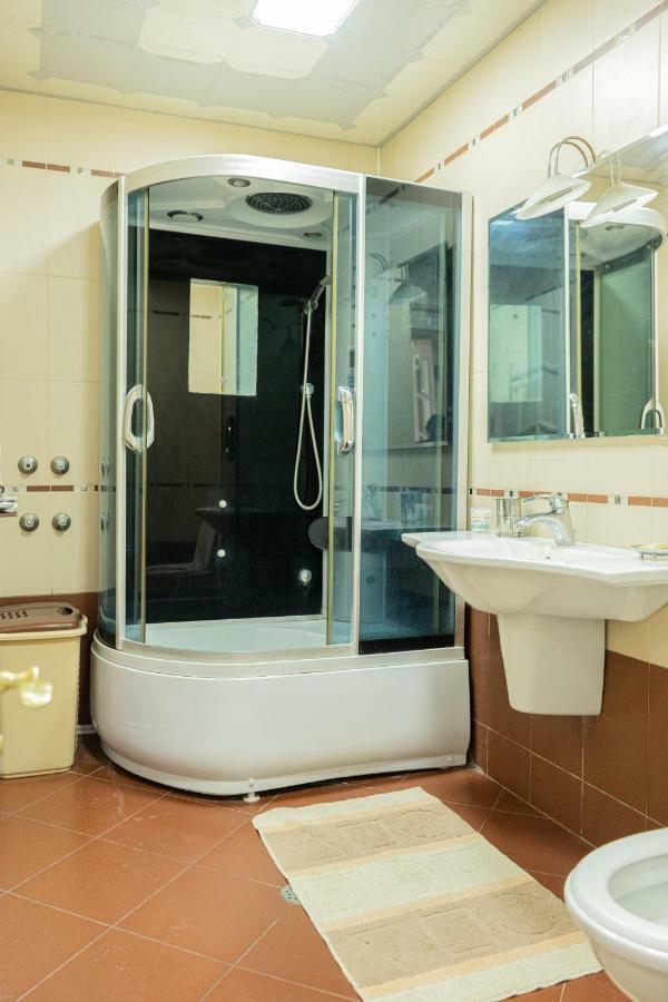 Gates Of Baku Apartment Ngoại thất bức ảnh